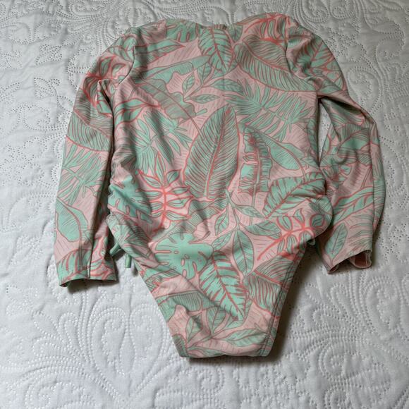 Cat & Jack One Piece Rash Guard Swim Suit 3T - Picture 5 of 6